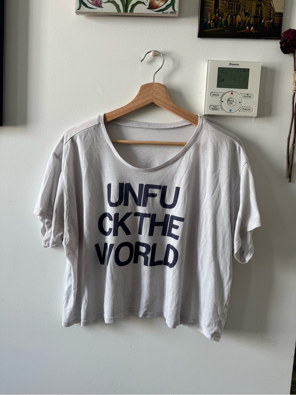 Angel Olsen tour soft baby cropped tee size medium